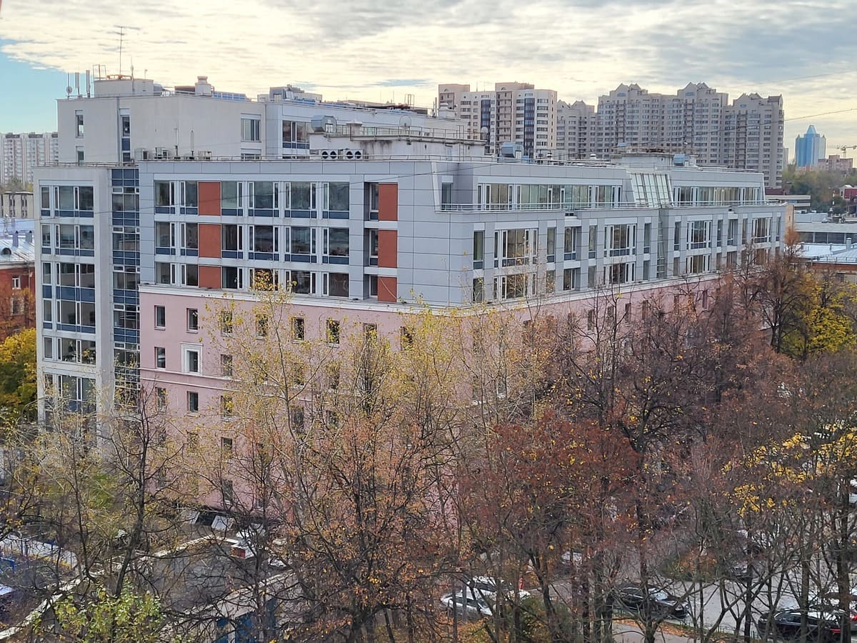 Офисы от 950 до 1100 кв.м. в аренду и продажу в Москве и Московской области